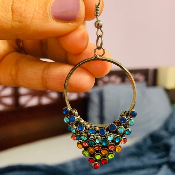 Multicolored earrings - Picture 3 of 3